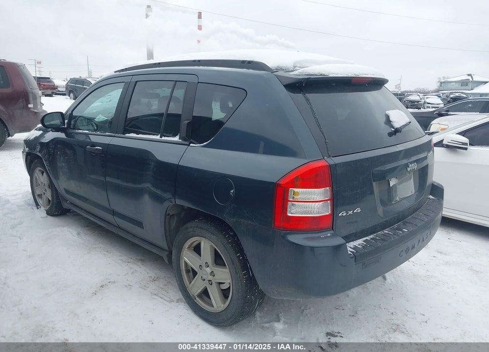 2007 JEEP COMPASS SPORT VIN: 1J8FF47W37D260933
