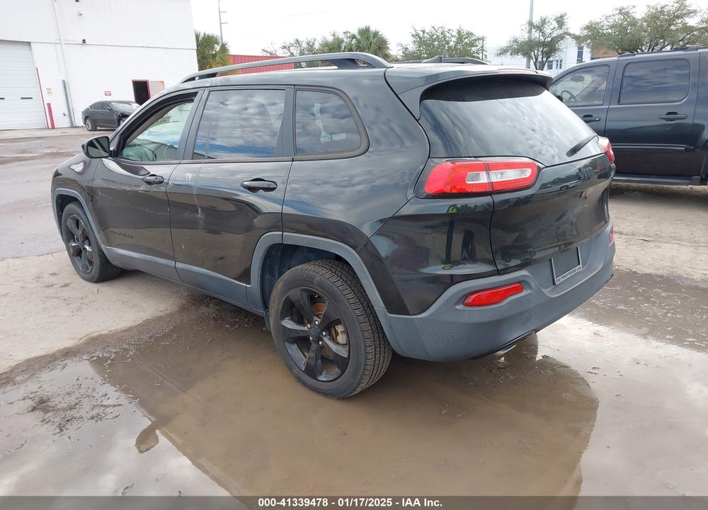 2016 JEEP CHEROKEE ALTITUDE VIN: 1C4PJLCB8GW184265