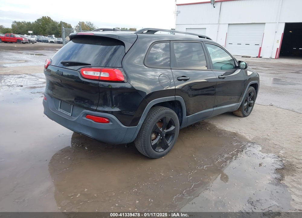 2016 JEEP CHEROKEE ALTITUDE VIN: 1C4PJLCB8GW184265