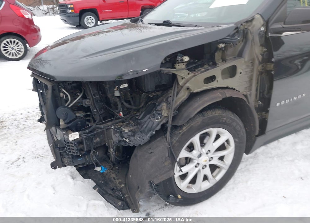 2019 CHEVROLET EQUINOX LT VIN: 2GNAXKEV6K6102758
