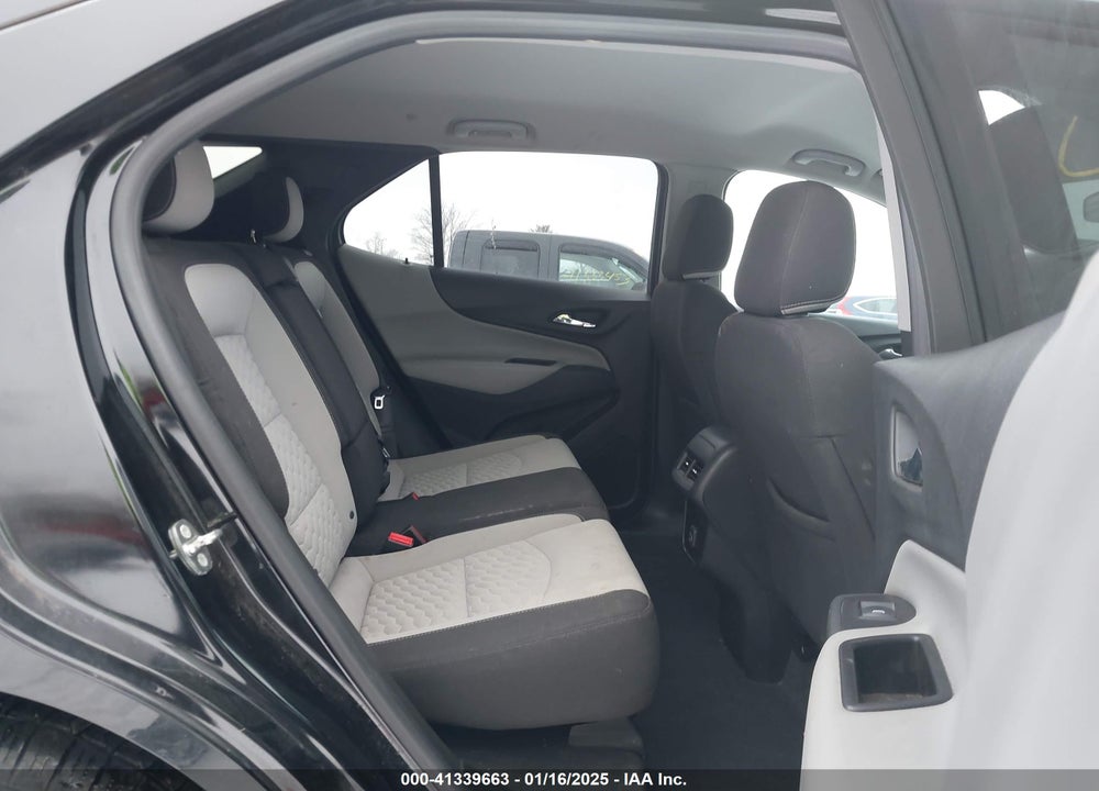 2019 CHEVROLET EQUINOX LT VIN: 2GNAXKEV6K6102758