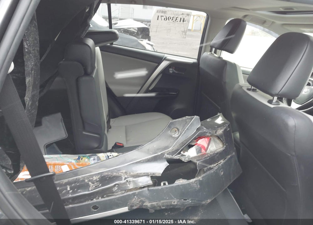 2017 TOYOTA RAV4 LIMITED/SE/PLATINUM VIN: JTMDFREV1HJ124910