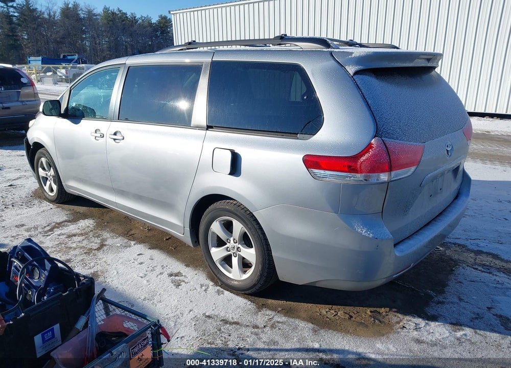 2012 TOYOTA SIENNA VIN: 5TDKK3DC2CS275217