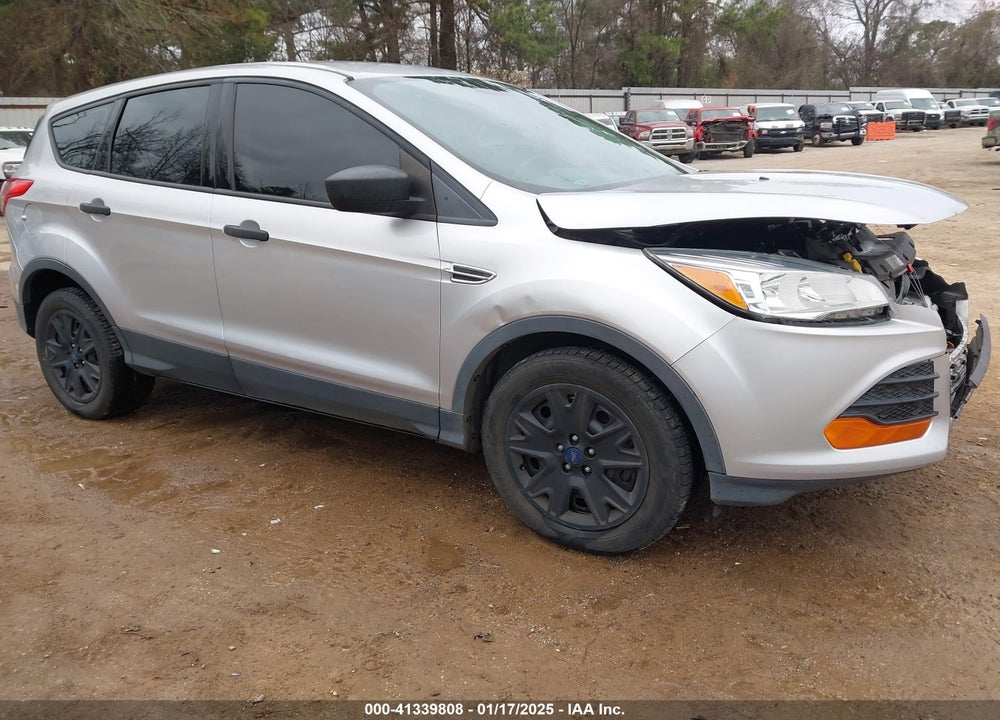 2015 FORD ESCAPE S VIN: 1FMCU0F7XFUB95155