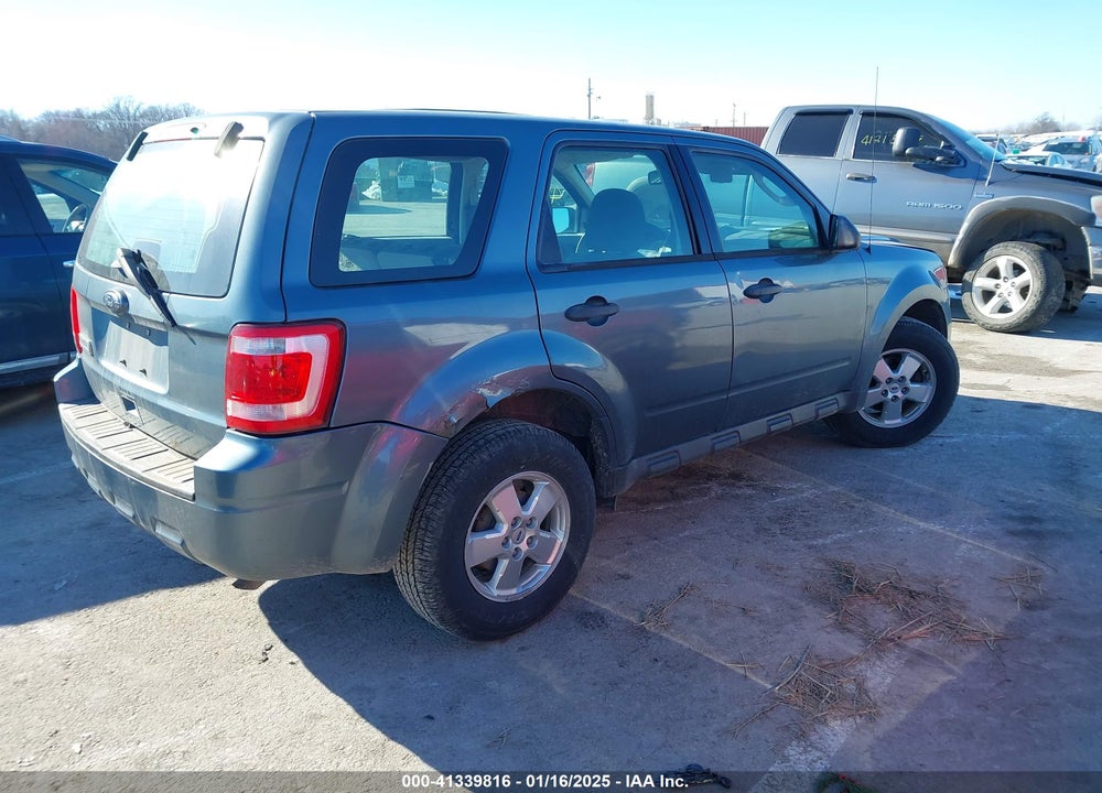 2012 FORD ESCAPE XLS VIN: 1FMCU0C73CKA75208