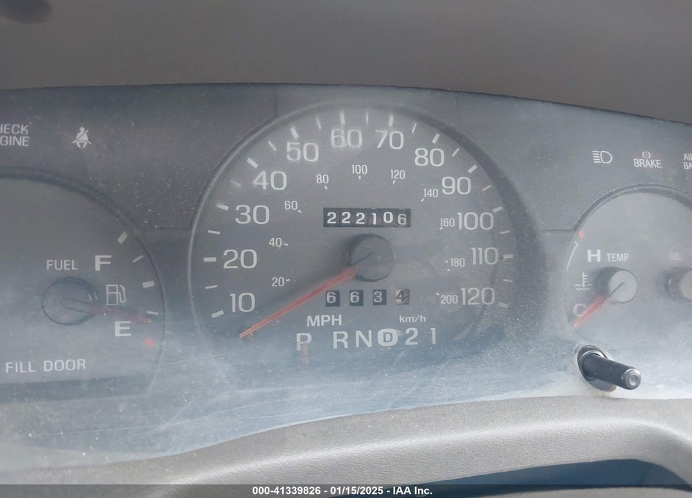 2000 MERCURY GRAND MARQUIS LS VIN: 2MEFM75W7YX699370
