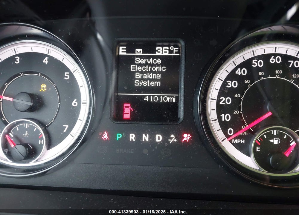2017 RAM 1500 EXPRESS 4X4 5'7 BOX VIN: 1C6RR7KT0HS625678