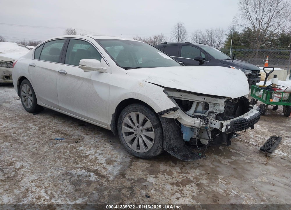 2015 HONDA ACCORD EX-L V-6 VIN: 1HGCR3F82FA037590