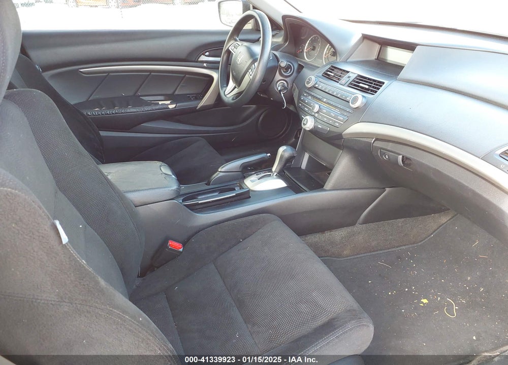 2009 HONDA ACCORD VIN: 1HGCS12779A009195