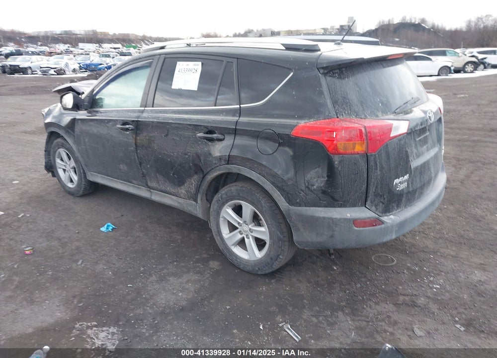 2013 TOYOTA RAV4 XLE VIN: 2T3RFREV9DW021381