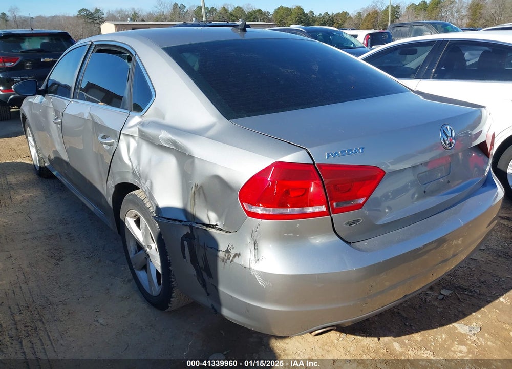 2012 VOLKSWAGEN PASSAT 2.5L SE VIN: 1VWBP7A31CC024362