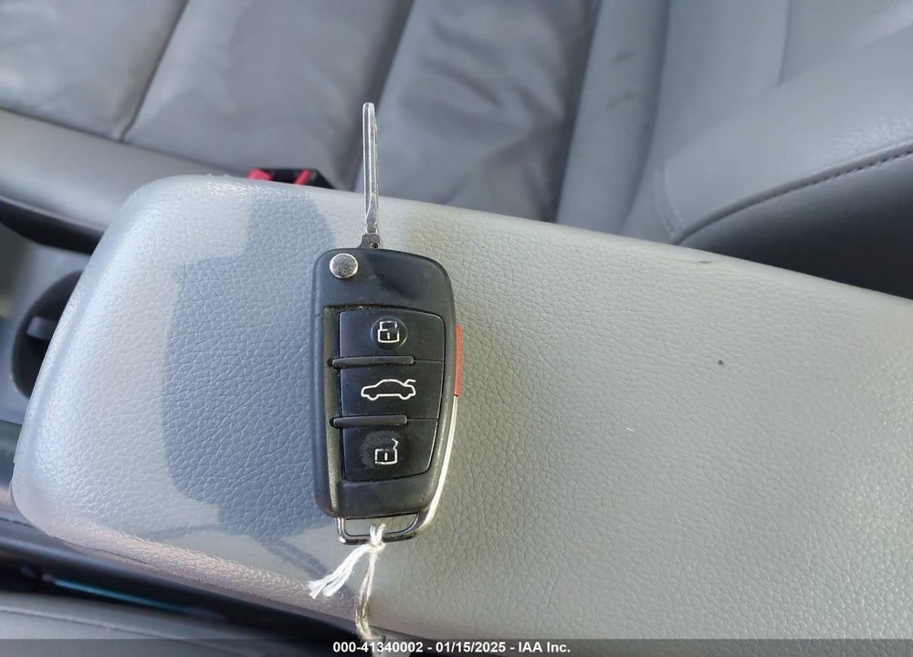 2008 AUDI A4 2.0T VIN: WAUDF48H88K004554