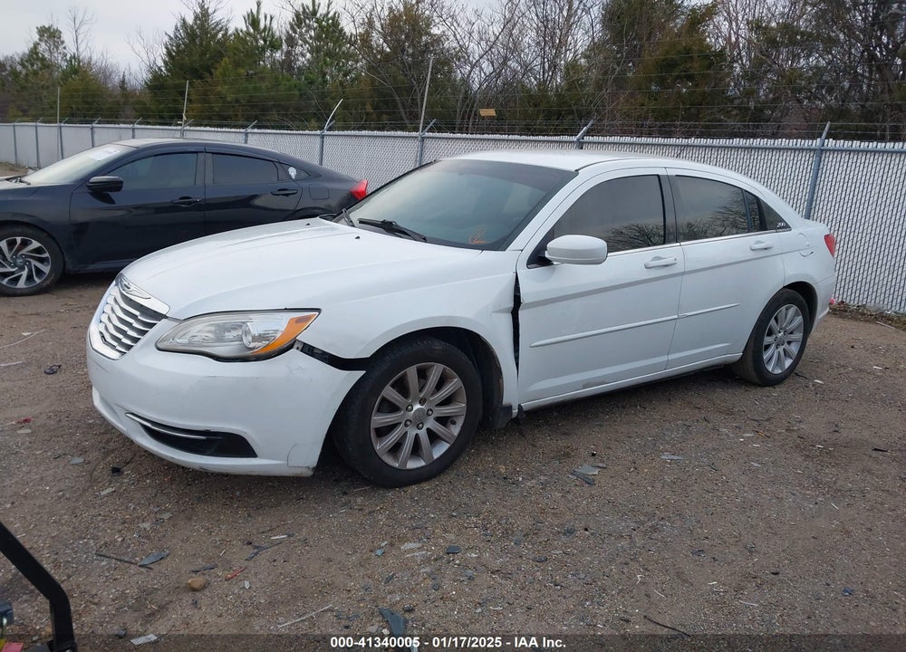 2013 CHRYSLER 200 VIN: 1C3CCBBB6DN713979