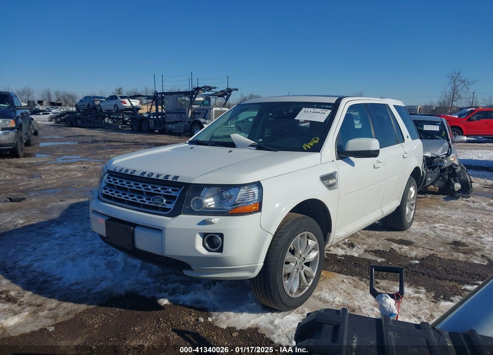 2014 LAND ROVER LR2 VIN: SALFR2BG5EH382341