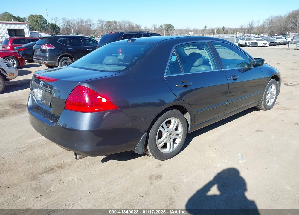 2006 HONDA ACCORD 2.4 EX VIN: 1HGCM55806A050625