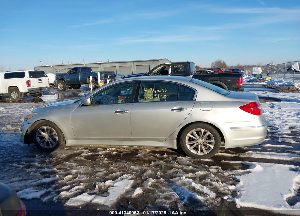 2013 HYUNDAI GENESIS 3.8 VIN: KMHGC4DDXDU239513