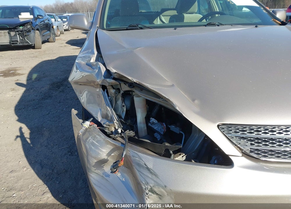 2003 TOYOTA CAMRY XLE VIN: 4T1BE32K43U123903