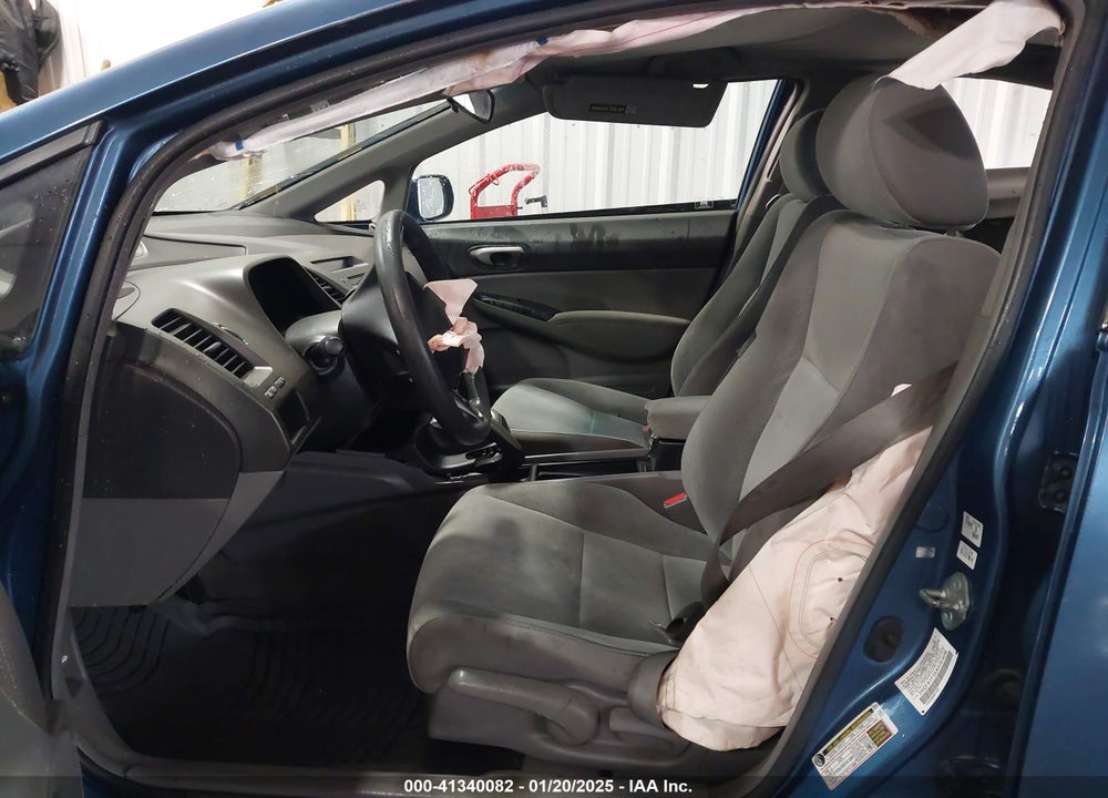 2010 HONDA CIVIC LX VIN: 2HGFA1F5XAH563698