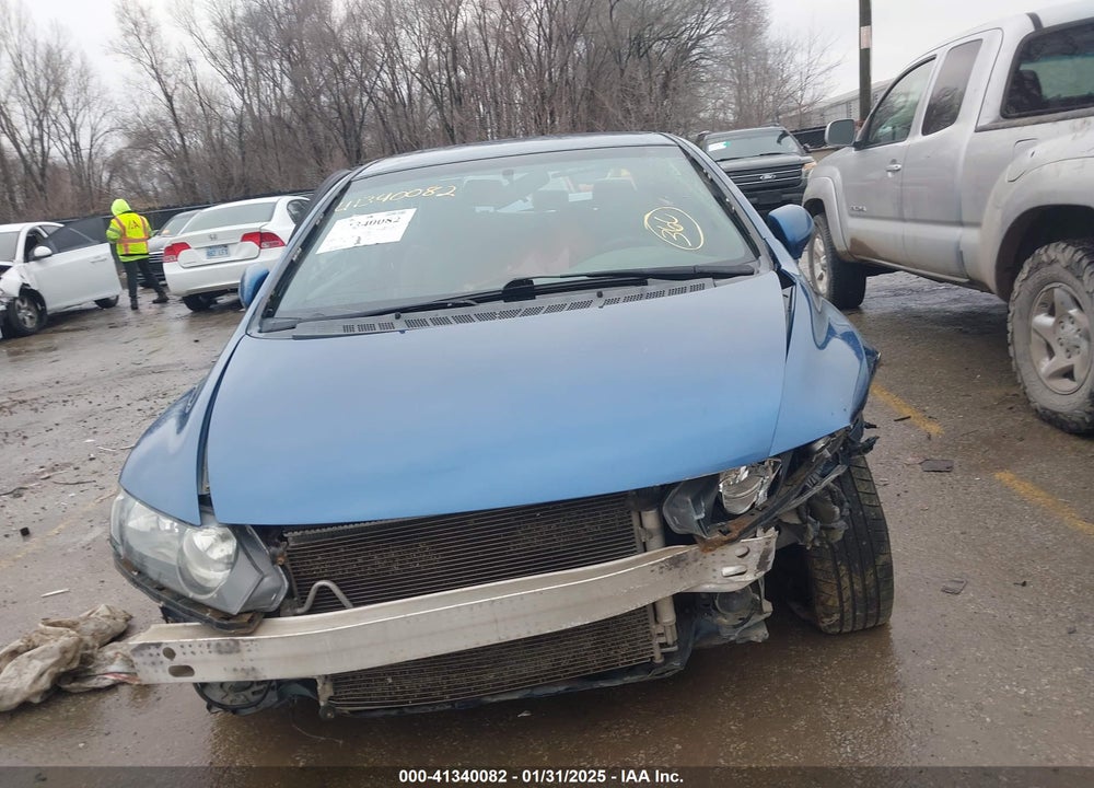 2010 HONDA CIVIC LX VIN: 2HGFA1F5XAH563698