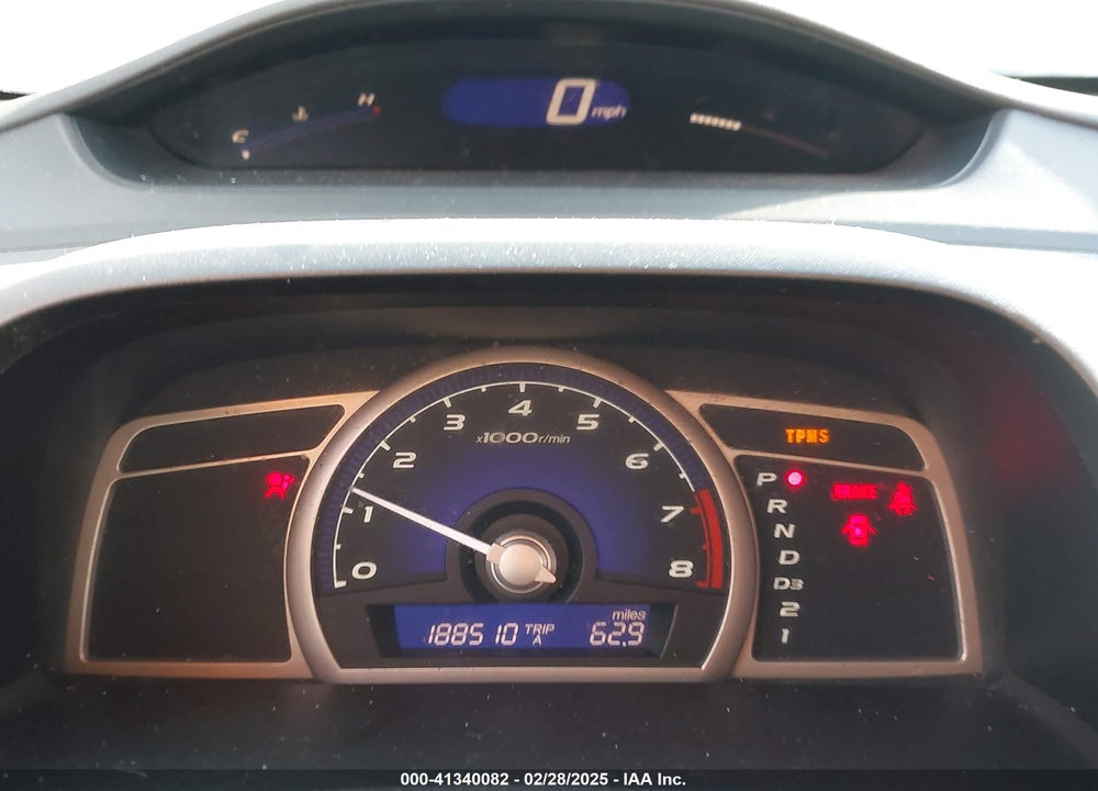 2010 HONDA CIVIC LX VIN: 2HGFA1F5XAH563698