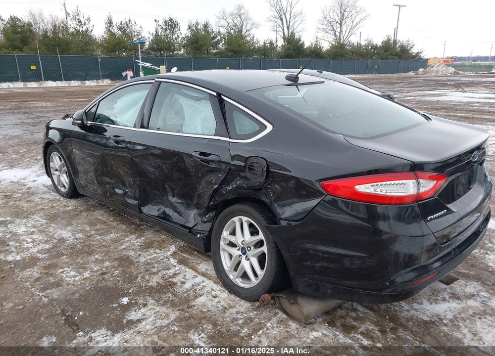 2015 FORD FUSION SE VIN: 3FA6P0HD6FR180743