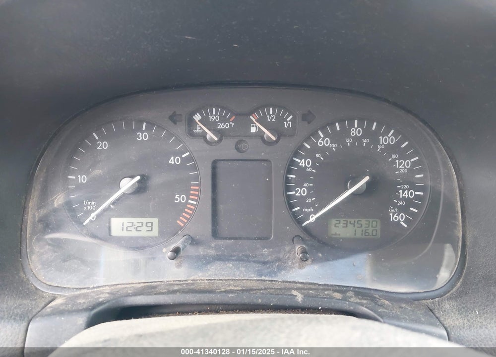 2005 VOLKSWAGEN GOLF GLS TDI VIN: 9BWGR61J054001055