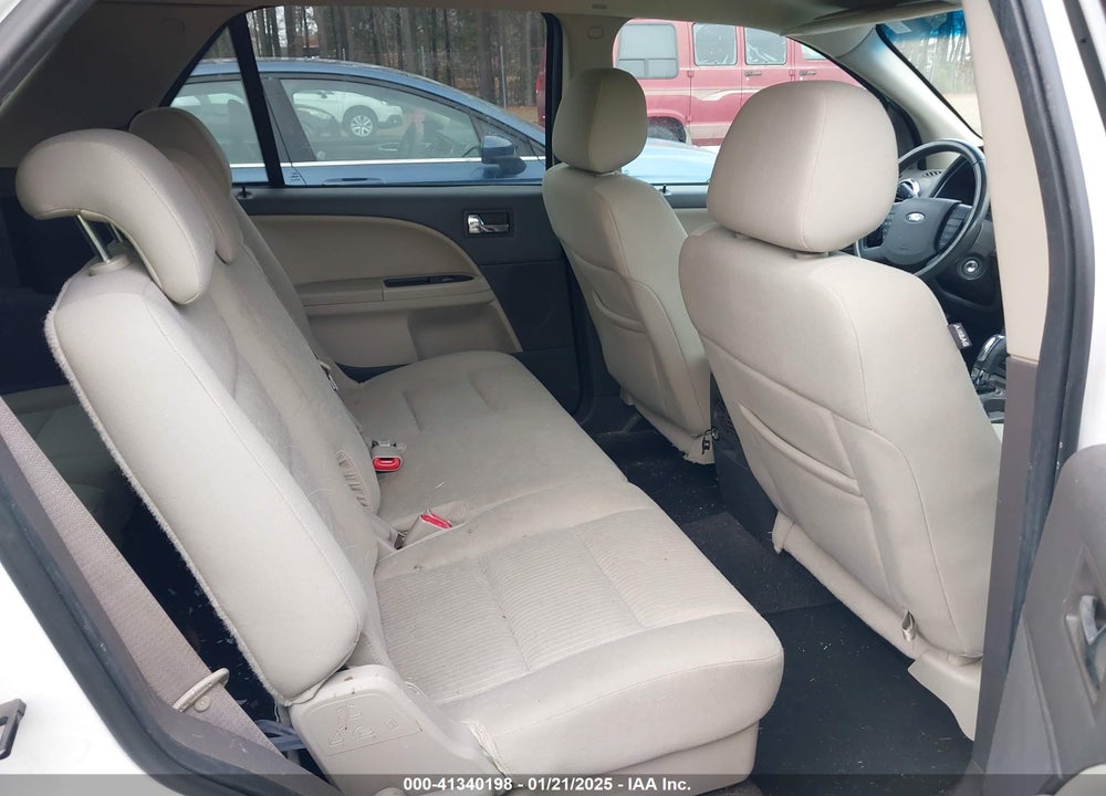 2008 FORD TAURUS X SEL VIN: 1FMDK02WX8GA09123