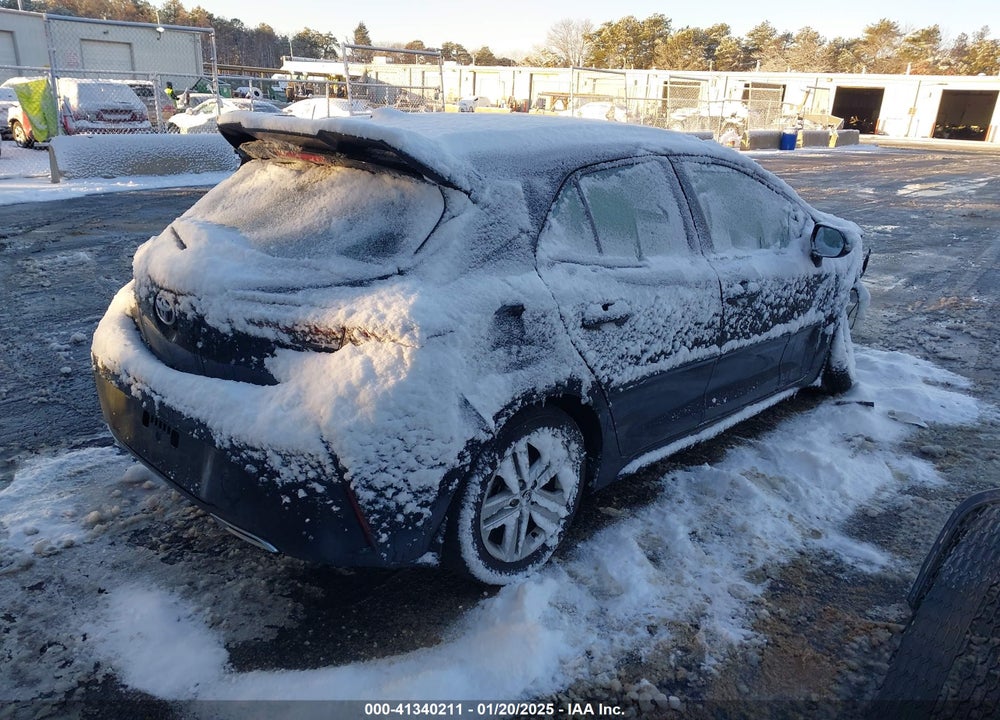 2022 TOYOTA COROLLA VIN: JTND4MBE1N3183576