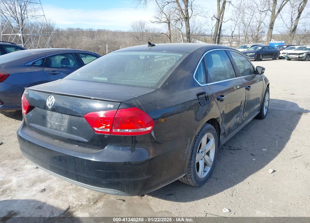 2013 VOLKSWAGEN PASSAT VIN: 1VWBP7A36DC031079