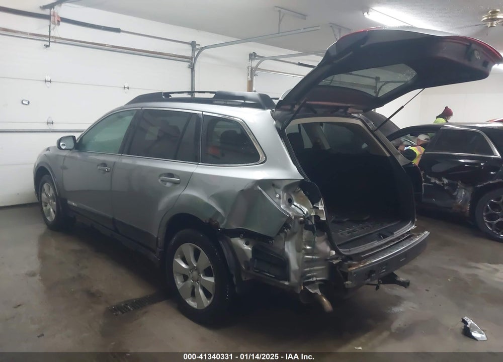 2010 SUBARU OUTBACK 2.5I PREMIUM VIN: 4S4BRBGC8A3325775