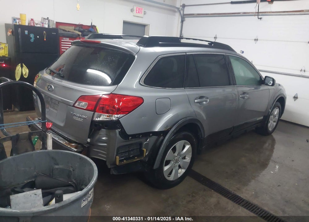 2010 SUBARU OUTBACK 2.5I PREMIUM VIN: 4S4BRBGC8A3325775