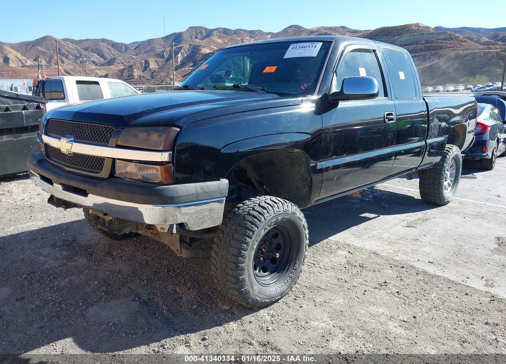 2004 CHEVROLET SILVERADO 1500 LS VIN: 2GCEC19V041104225
