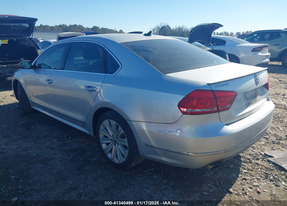 2015 VOLKSWAGEN PASSAT VIN: 1VWBT7A37FC010319