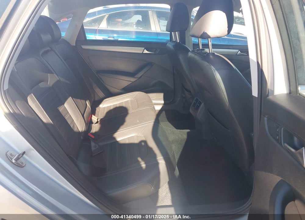 2015 VOLKSWAGEN PASSAT VIN: 1VWBT7A37FC010319