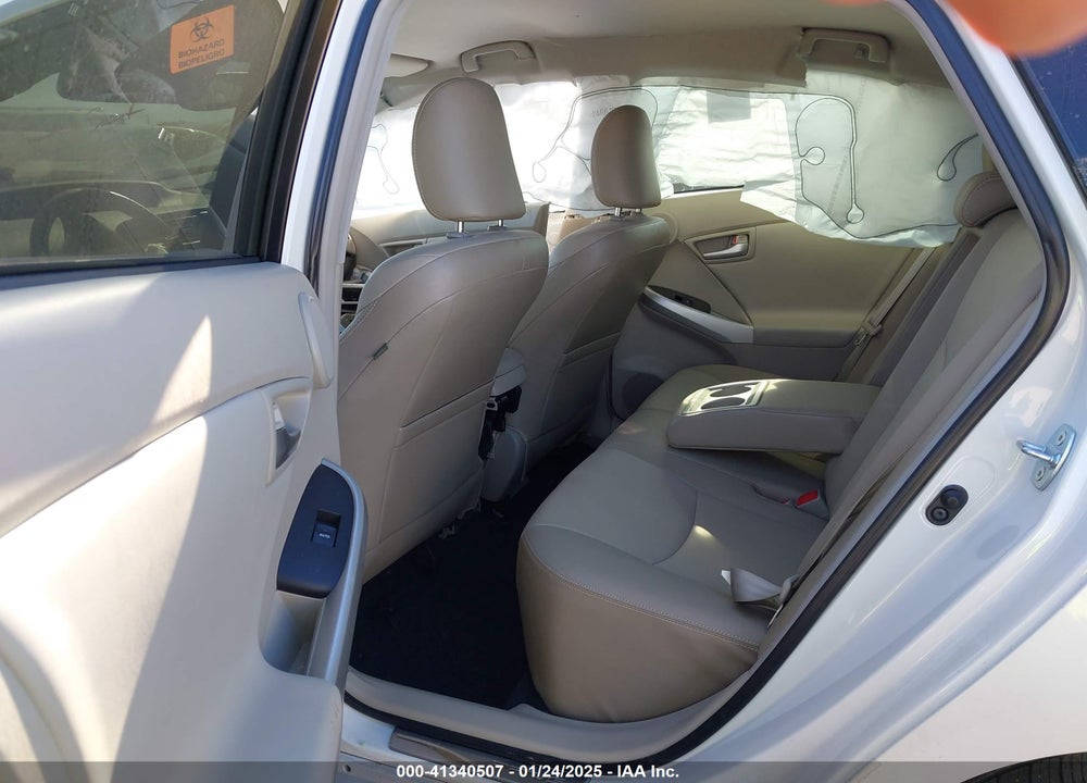2015 TOYOTA PRIUS VIN: JTDKN3DU8F0465885