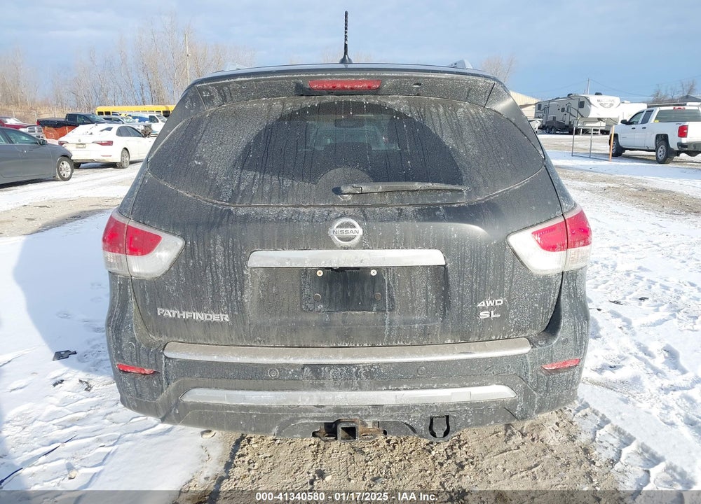 2015 NISSAN PATHFINDER SL VIN: 5N1AR2MM7FC672174
