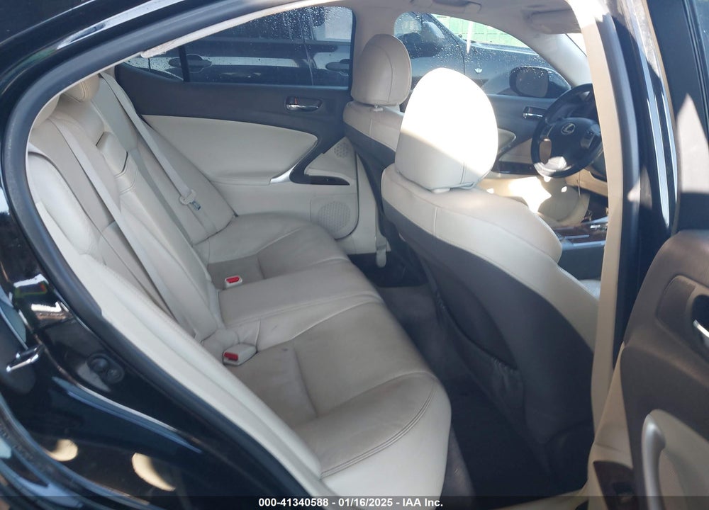 2011 LEXUS IS 250 VIN: JTHBF5C29B2101545