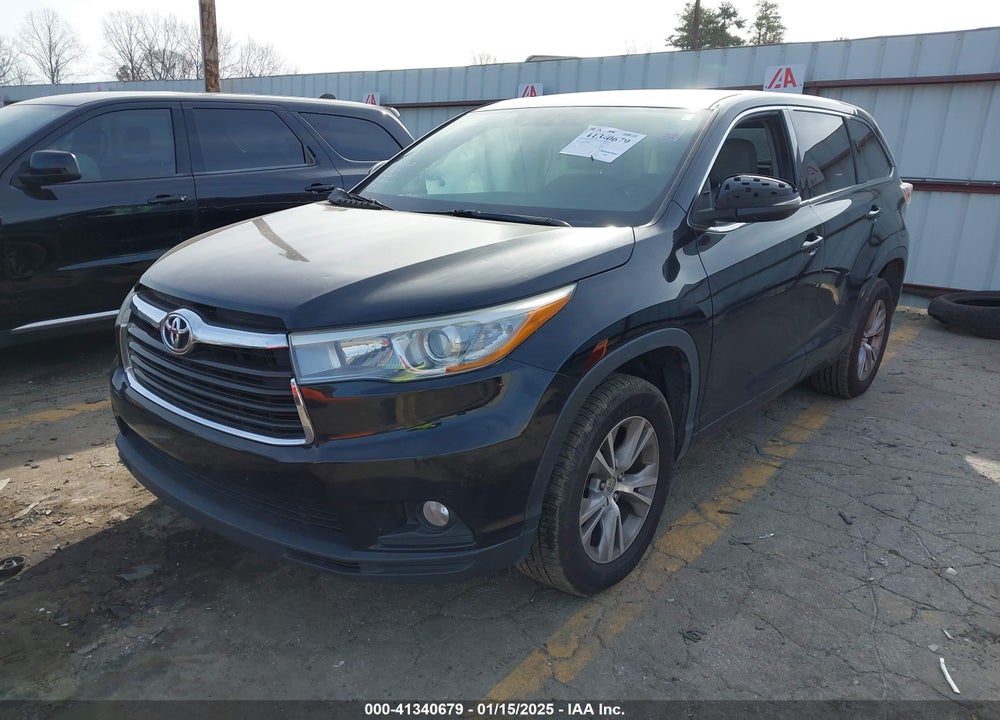 2015 TOYOTA HIGHLANDER LE PLUS V6 VIN: 5TDZKRFH7FS055781