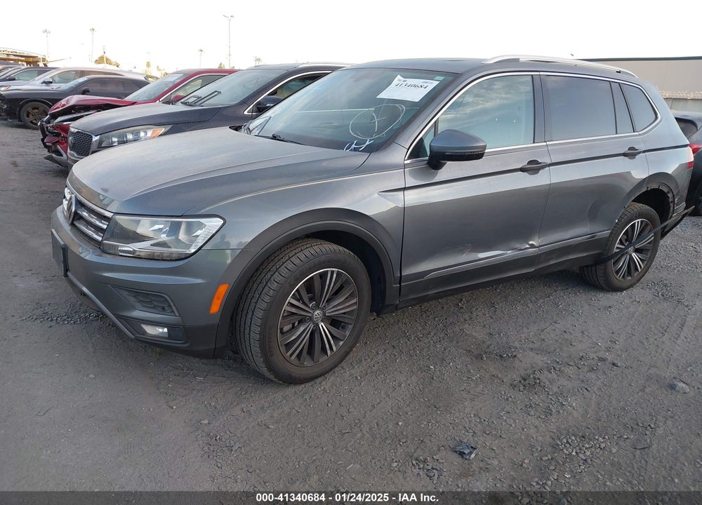 2019 VOLKSWAGEN TIGUAN 2.0T SE/2.0T SEL/2.0T SEL R-LINE/2.0T SEL R-LINE BLACK VIN: 3VV3B7AX7KM030237