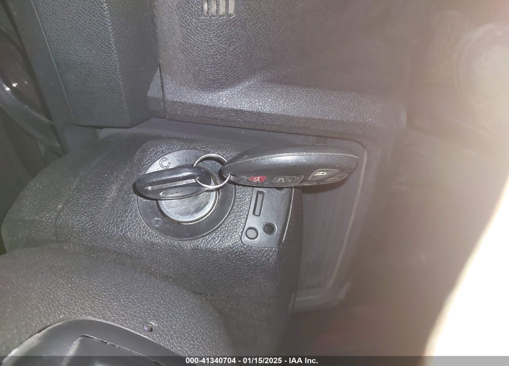 2011 GMC ACADIA SLT-2 VIN: 1GKKVSED9BJ195566