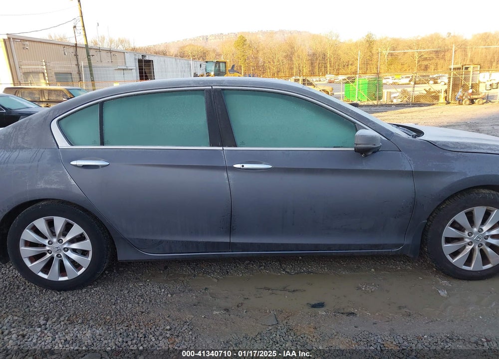 2015 HONDA ACCORD VIN: 1HGCR2F76FA126192