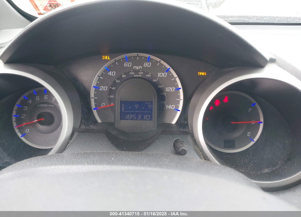 2011 HONDA FIT SPORT VIN: JHMGE8H52BS006208