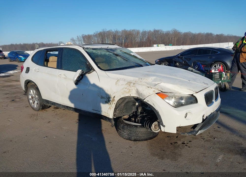 2013 BMW X1 XDRIVE28I VIN: WBAVL1C50DVR87862