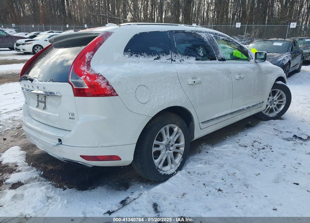 2015 VOLVO XC60 VIN: YV4612RKXF2757103