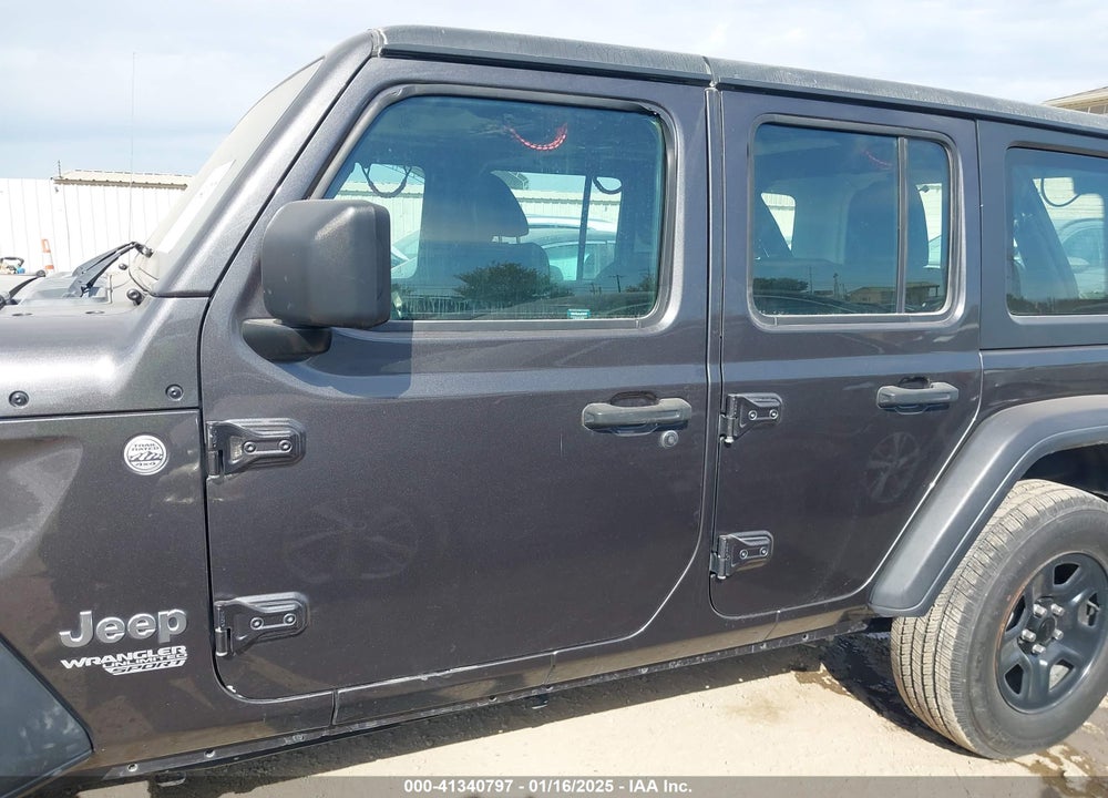 2020 JEEP WRANGLER UNLIMITED SPORT 4X4 VIN: 1C4HJXDN2LW155455