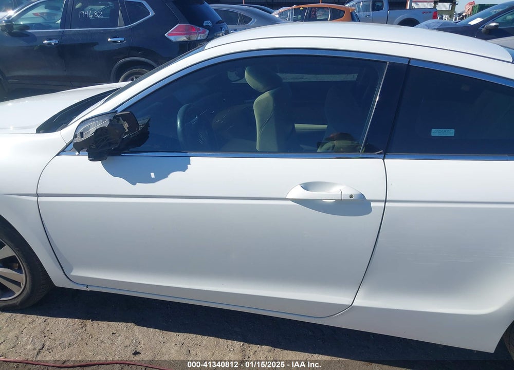 2012 HONDA ACCORD VIN: 1HGCS1B35CA016165
