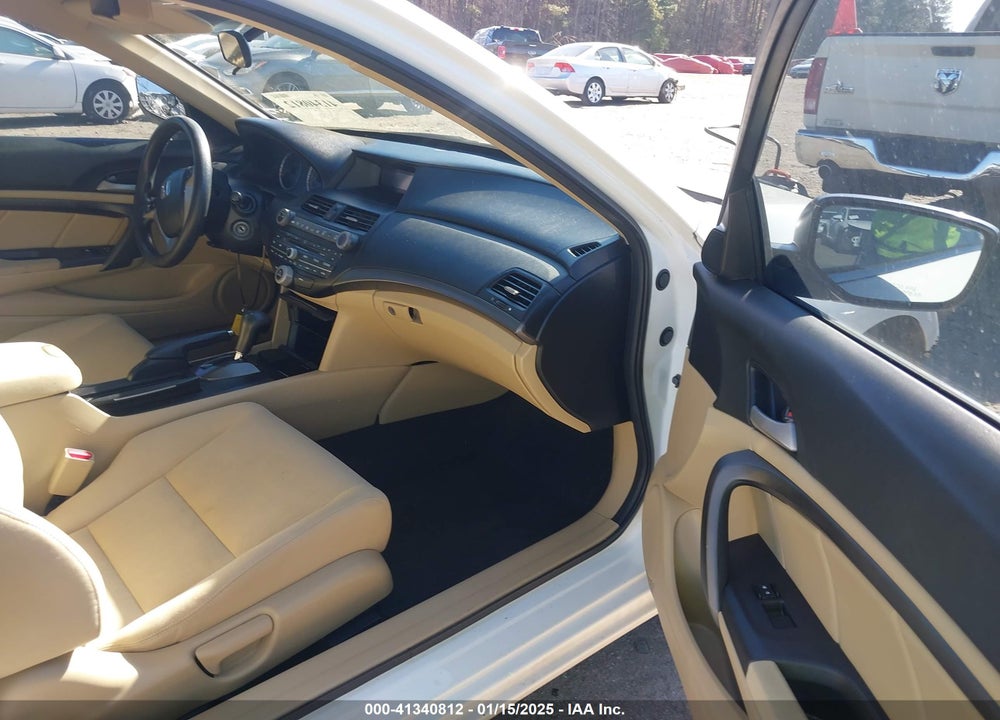 2012 HONDA ACCORD VIN: 1HGCS1B35CA016165