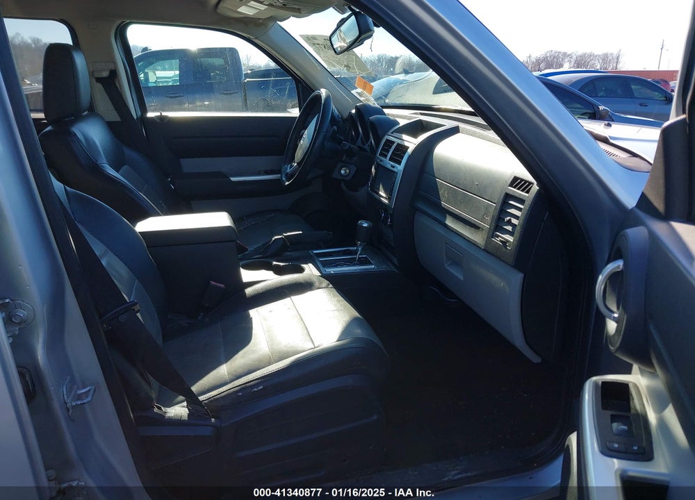 2008 DODGE NITRO SLT/RT VIN: 1D8GU58K88W223533