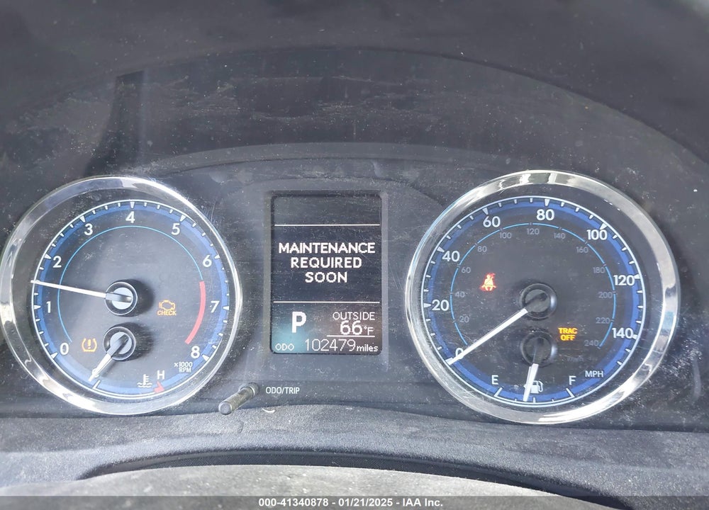 2018 TOYOTA COROLLA LE VIN: 2T1BURHE6JC098914