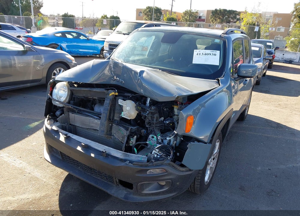 2018 JEEP RENEGADE LATITUDE FWD VIN: ZACCJABB8JPH35240
